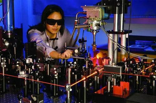 Cos'è il Modulo Laser a Linea Infrarossi?